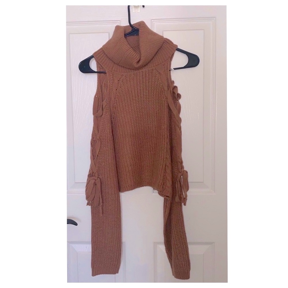 Mauve taupe sweater cut out sleeves turtle neck